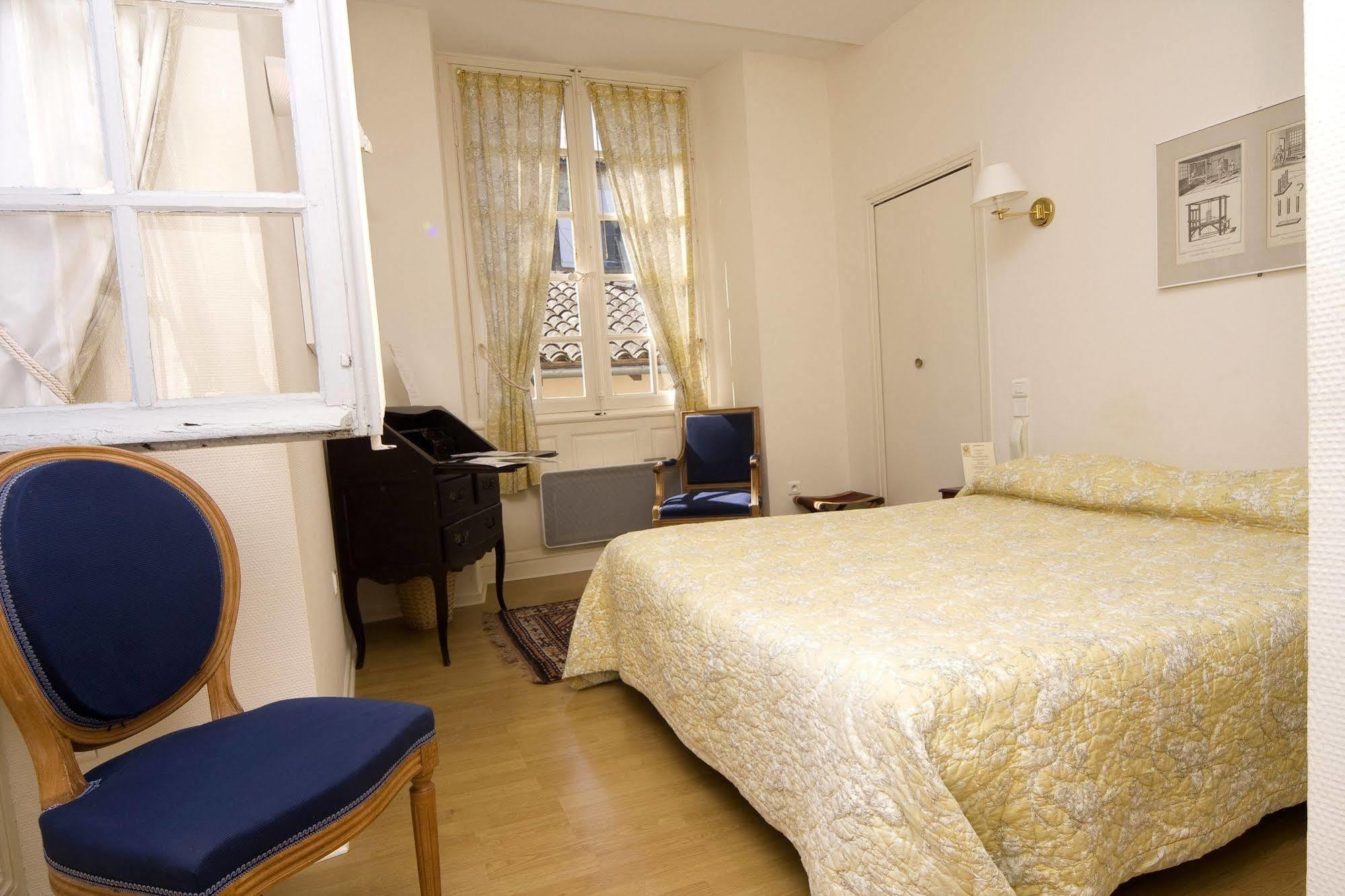 Hotel De Bastard Лектур Экстерьер фото